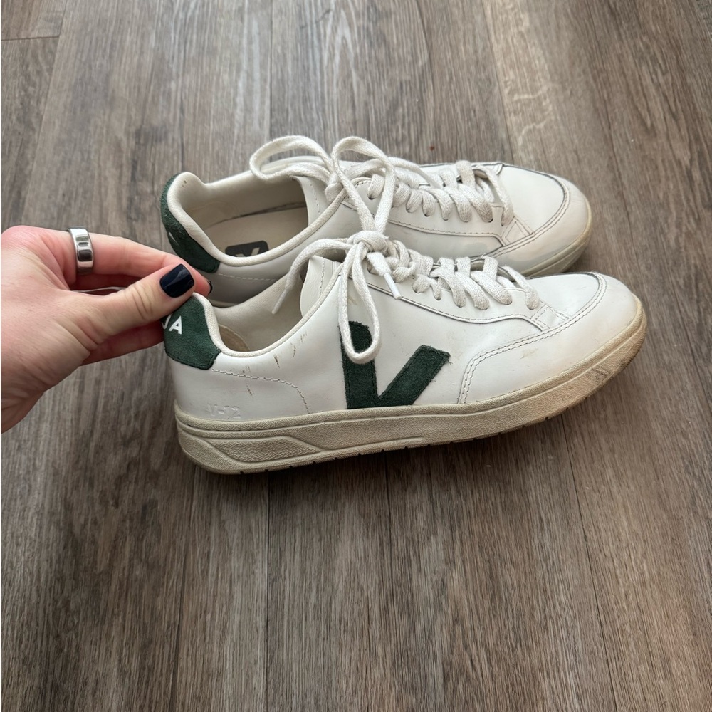 Veja Cream and Dark Green Sneakers